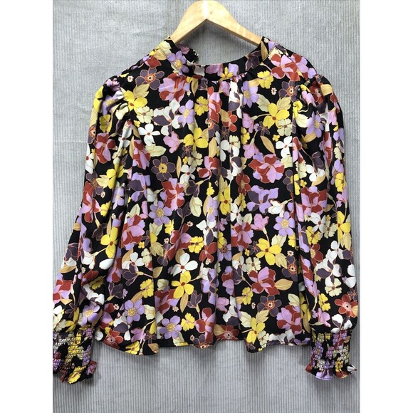 WHO WHAT WEAR Tops - Who What Wear Blouse XXL Black Floral Mock Neck Smocked Cuff
